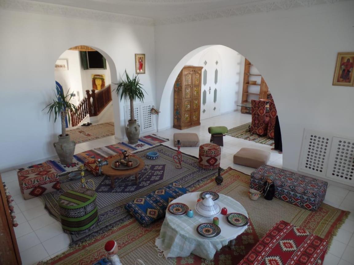 Bed and Breakfast Dar Salama à Bizerte Extérieur photo